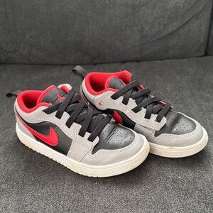 Jordan 1 low with Velcro closure